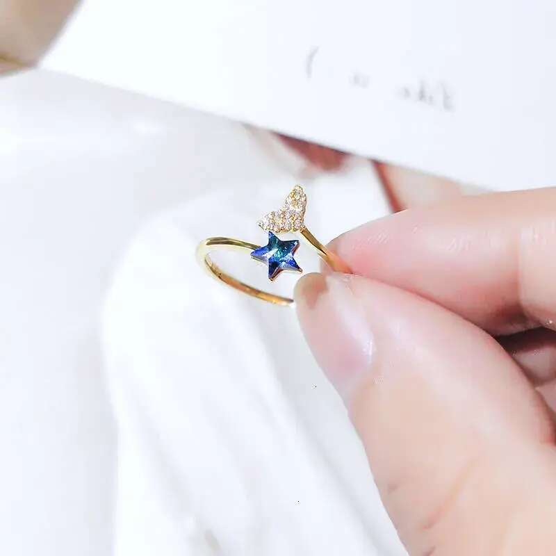 Beauty fish tail female ins personality, simple and cold style, open mouth ring, fashionable, niche, light , trendy, liquid food finger ring