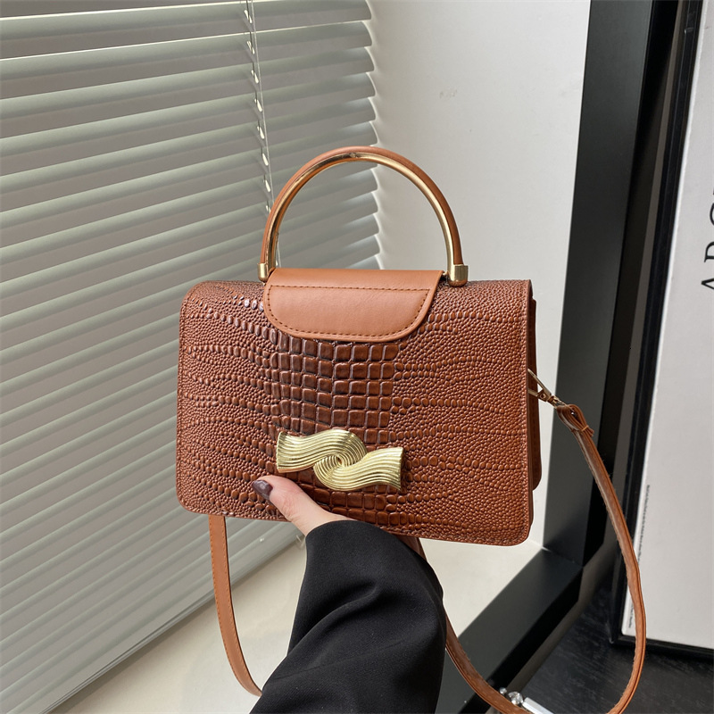 Top quality Brand High Quality New Style Style Handbag 2025 Spring New Versatile Shoulder Crossbody Small Square Bag Stylish Women New Free Delivery D
