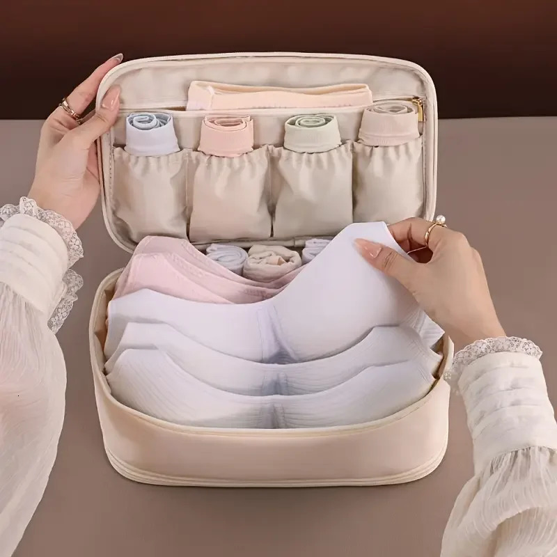 Travel Underwear Storage Bag Double Layer Waterproof Nylon Suitable for Business Trip Portable Underwear Panties Socks 250519