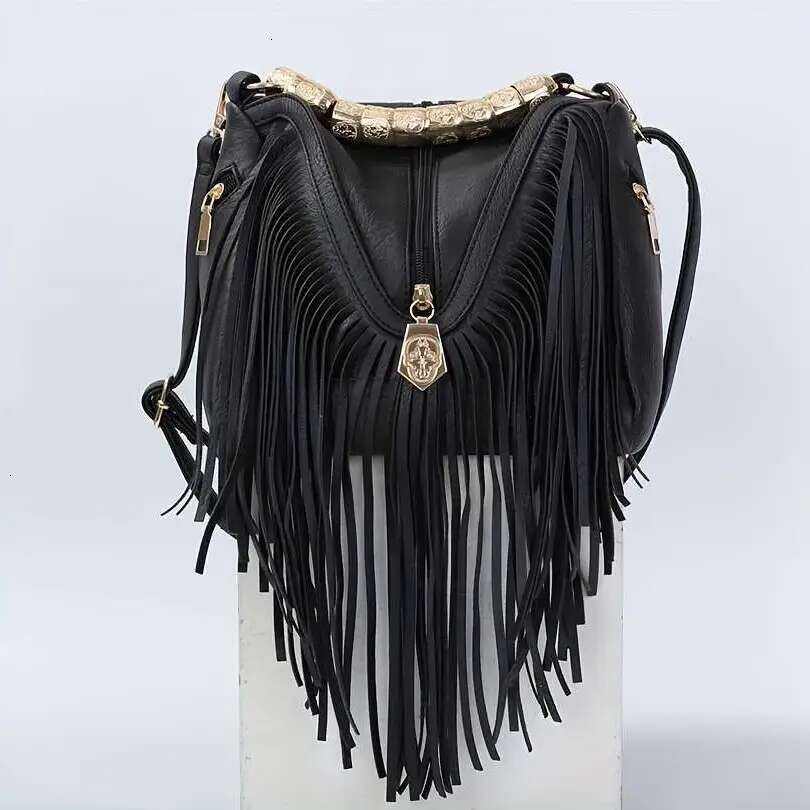 Fashionable and casual Western style shoulder solid color tassel decoration crossbody bag, suitable for women