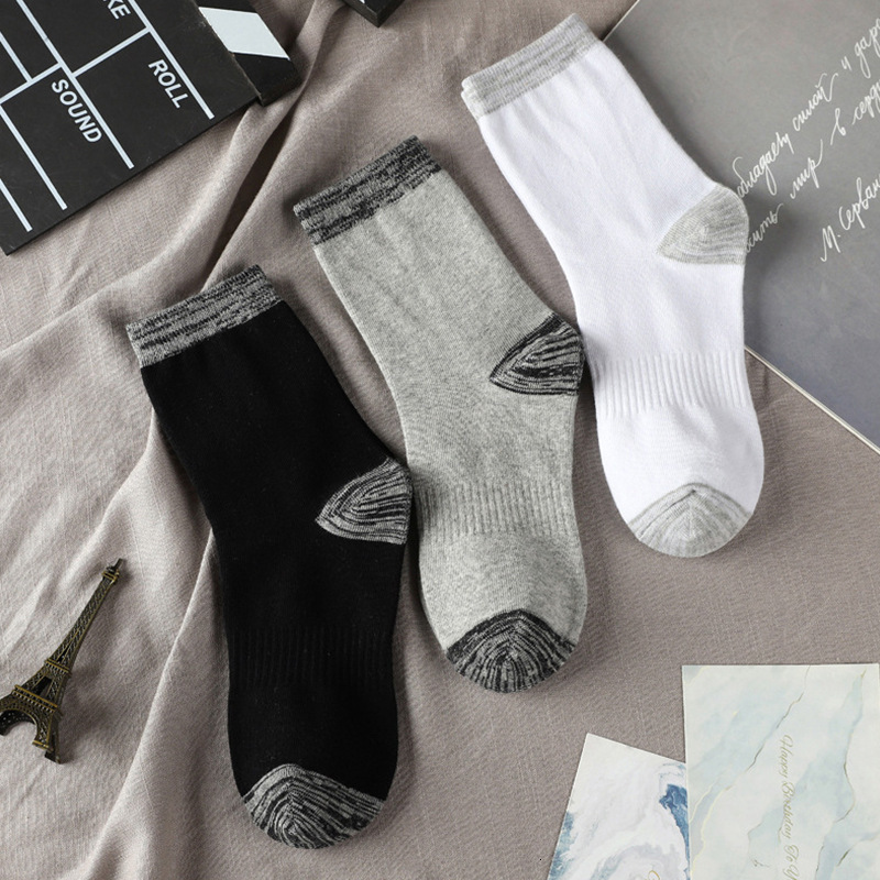 Mid-Calf Autumn Winter Color-Block Long Sports Non-Slip Fitness Deodorant Cotton Basketball Socks