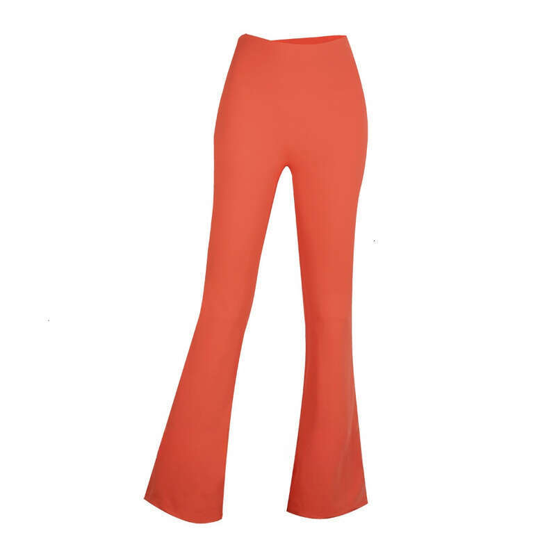 women outfit featuring flared pants highstretch fabric sculpting fit leggings pilates yoga designer with flatlock seams elastic waistband comfort