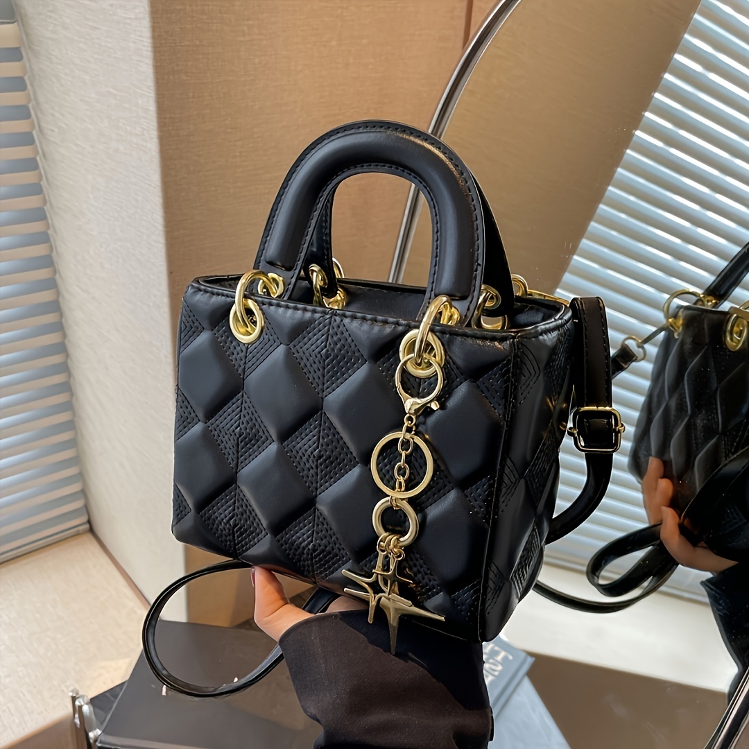 New Exquisite Women's Small Square Super Popular Textured Socialite Party Evening Handbag Versatile Stylish Shoulder Crossbody Lipstick Bag Coin 