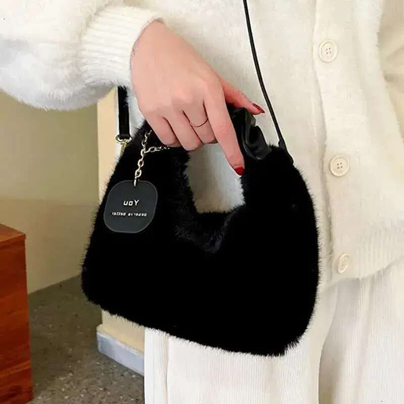 Faux Fur Plush Handbags Ruched Handle Small Lady Shoulder Crossbody Bag Casual Tote Half-Moon Hobos Winter Bags for Women