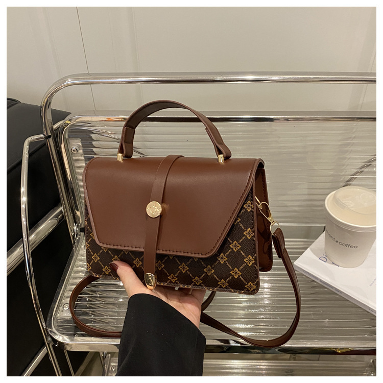 Luxury Brand Designer Bag Single Shoulder Crossbody Small Square 2025 New Product Simple Temperament Splicing Large Capacity Casual Popular Hand-Held 
