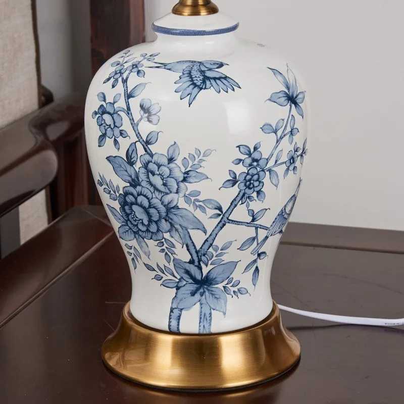 Classical blue and white ceramic desk lamp Chinese living room study desk lamp master bedroom desk lamp W250528