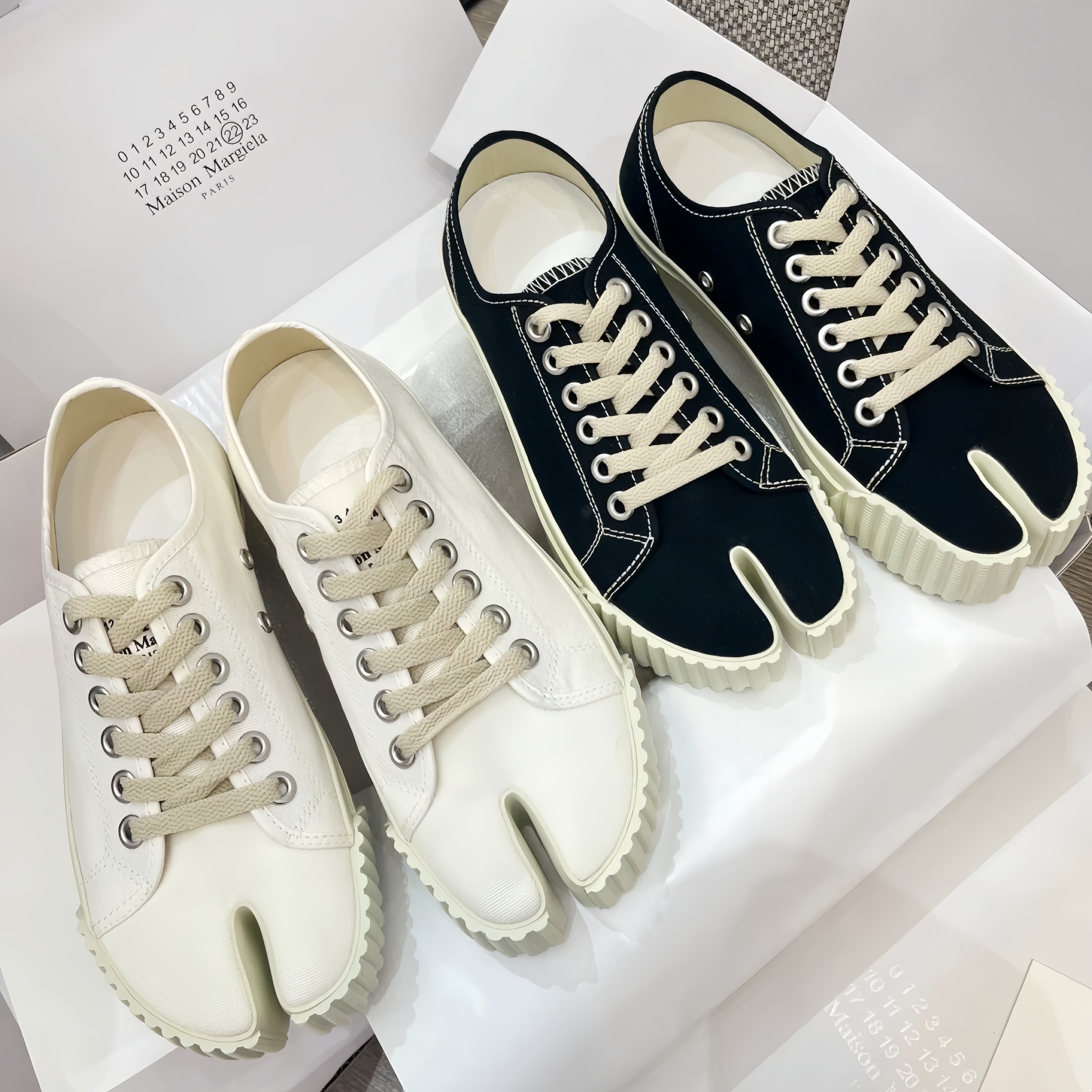 Classic Mason tabi shoe Womens canvas sneaker 10a Designer Casual Shoes Luxury Man track Sport Shoe DHgate Loafer trainer walk Tennis Running Hike Low Flat Heel shoe