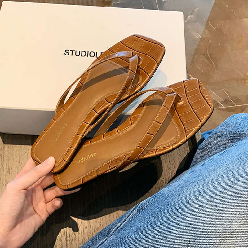 Grape Mom Same Style 2025 Summer New Herringbone Post Sandals Square Toe Cat Outdoor High Heel Slippers for Women