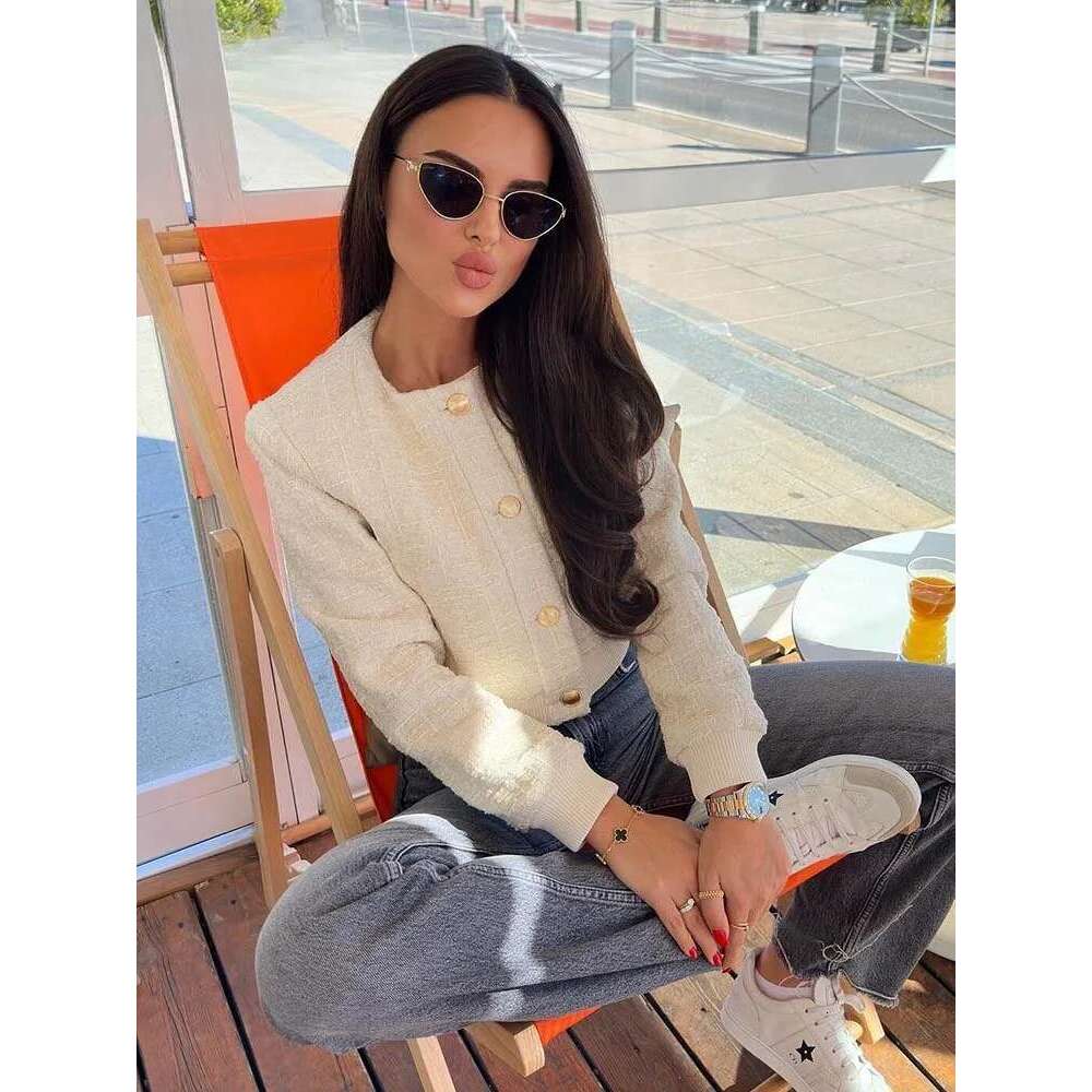 ZBZA Woman Textured Pilot Jacket Long Sleeve Crew Neck Single Breasted Pocket Short Outerwear Fall Winter Female Chic Coat