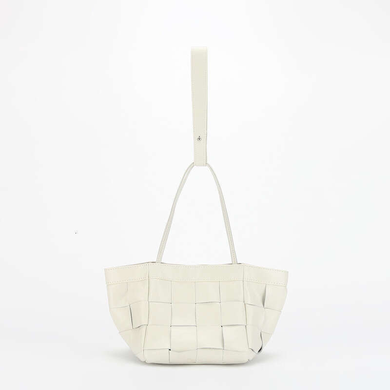 2023 New Niche Genuine Leather Woven for Women Simple Crossbody High-end Handbag Small Square Underarm Shoulder Bag