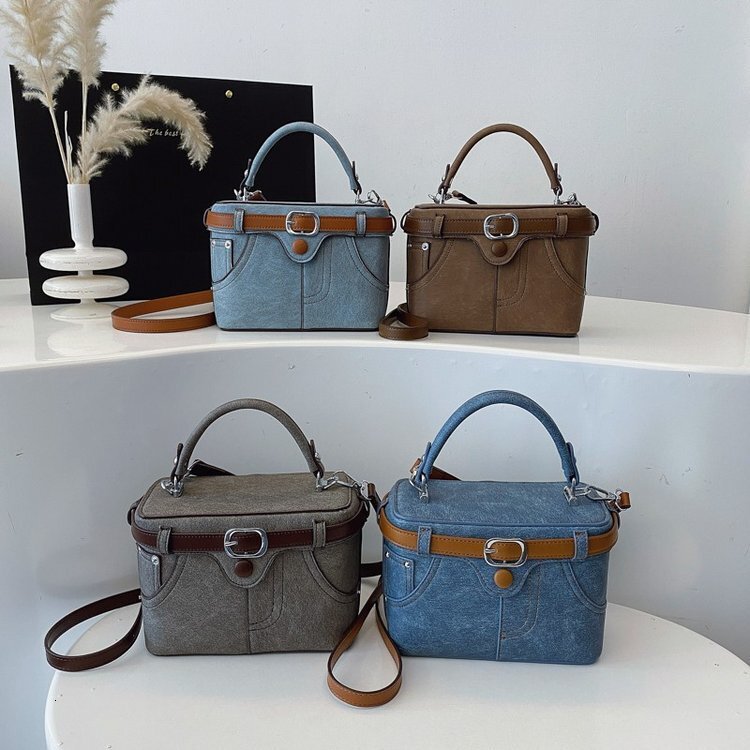 Luxury Brand Designer Bag Denim Color Blocking Popular Casual 2025 New Item Niche High-End Women's Fashion Versatile Shoulder Bag