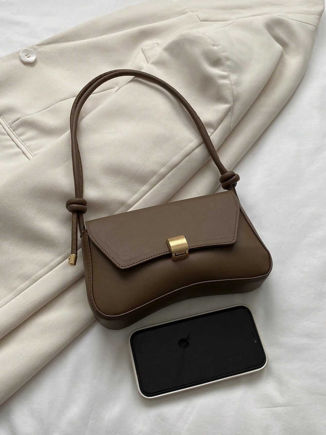 Fashionable womens armpit bag metal buckle decoration design shoulder bag suitable for shopping commuting and travel. Y250528