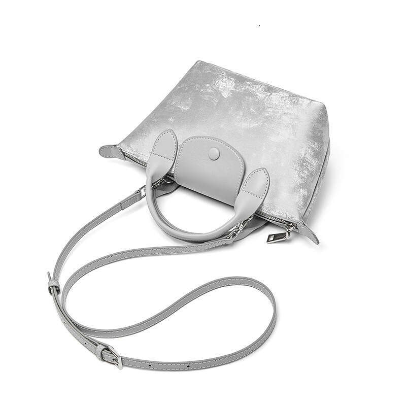 National Style Handheld Bucket for Women 2024 Summer New Versatile Simple Shoulder Niche Velvet Satin Crossbody Bag