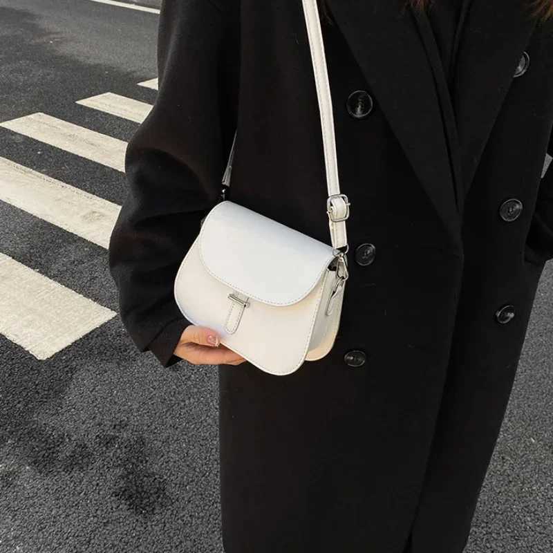 Fashion Women Crossbody Saddle Bag PU Leather Small Handbags Purses Retro Semicircle Designer Messenger Bags Female Clutch Tote Y250528