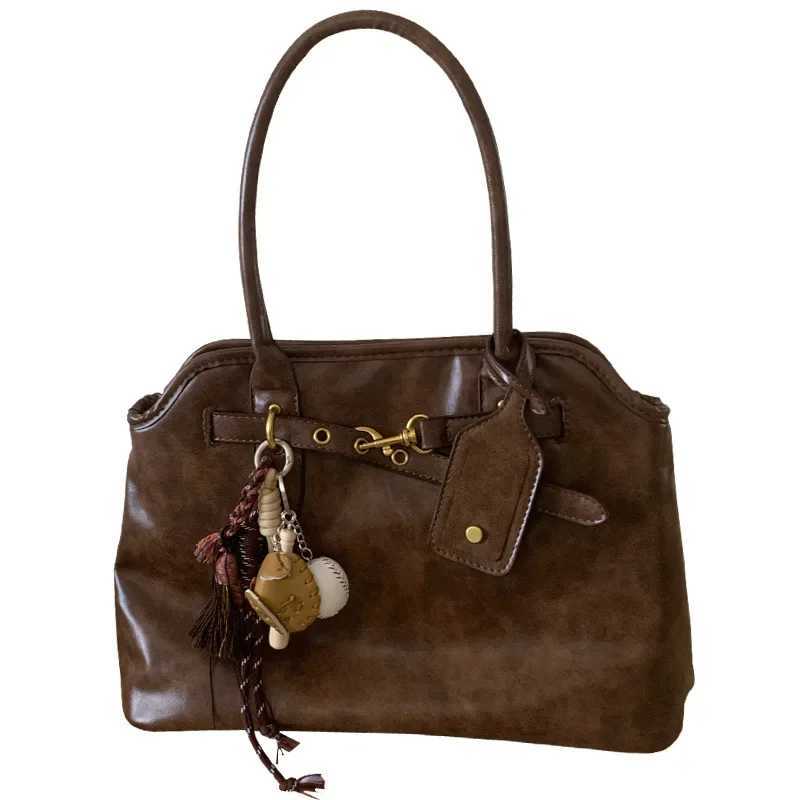 Vintage Large Capacity Versatile Simple Niche Design Womens Handbag Shoulder Bag Casual Easy Carry Motorcycle Equipment Accessory Y250528