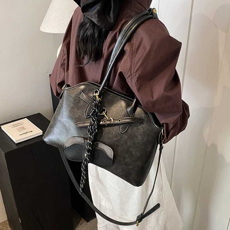 Vintage Womens Shoulder Bag PU Leather for Women 2025 New Trend Y2K Korean Fashion Female Crossbody Bag Lady Handbags Y250528