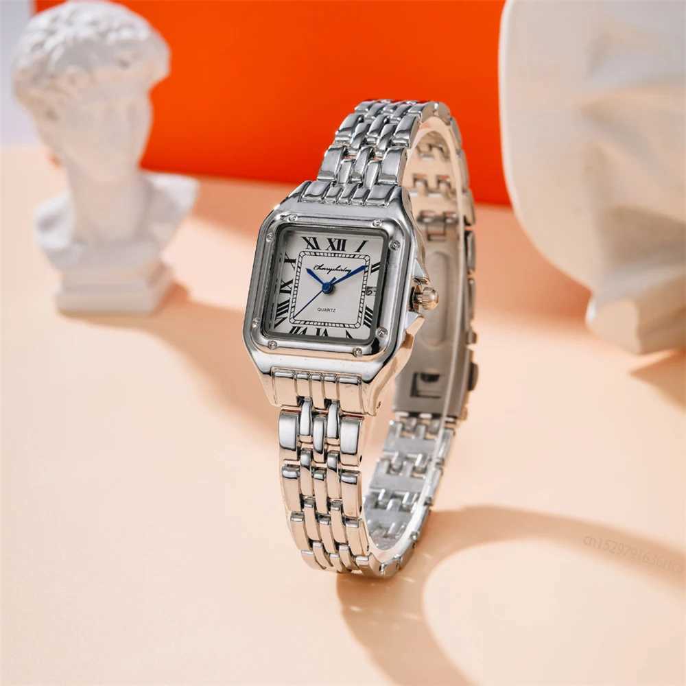 Luxury Branded Women Watches 2025 Simple Square Roman Calendar Women Quartz Watch Fashion Stainless Steel Strap Ladies Clock XJ250527