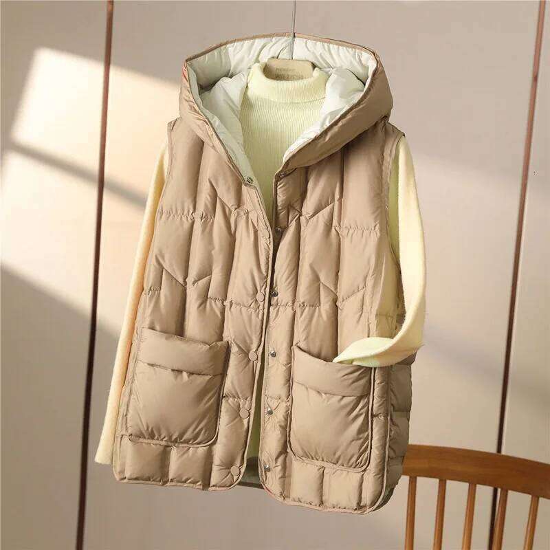 Female 90% White Duck Ultra Light Sleeveless Down New Autumn/Winter Fashion Hooded Basics Women Warm Vest Coat
