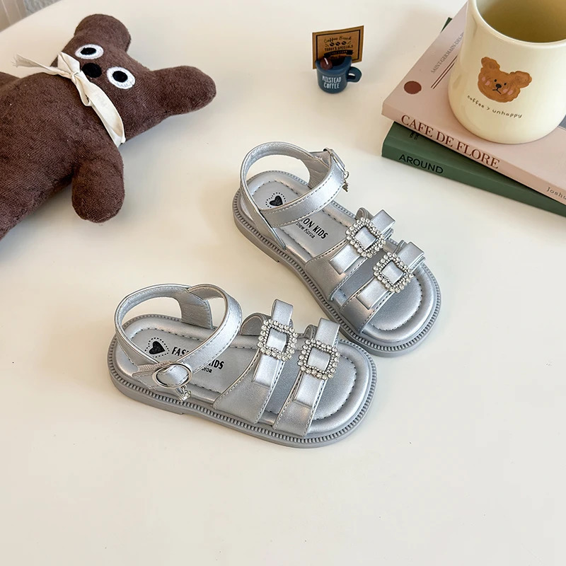 Girls Rhinestone Buckle Sandals Gold/Silver Soft Leather Summer Shoes for Toddlers 3-8 250528