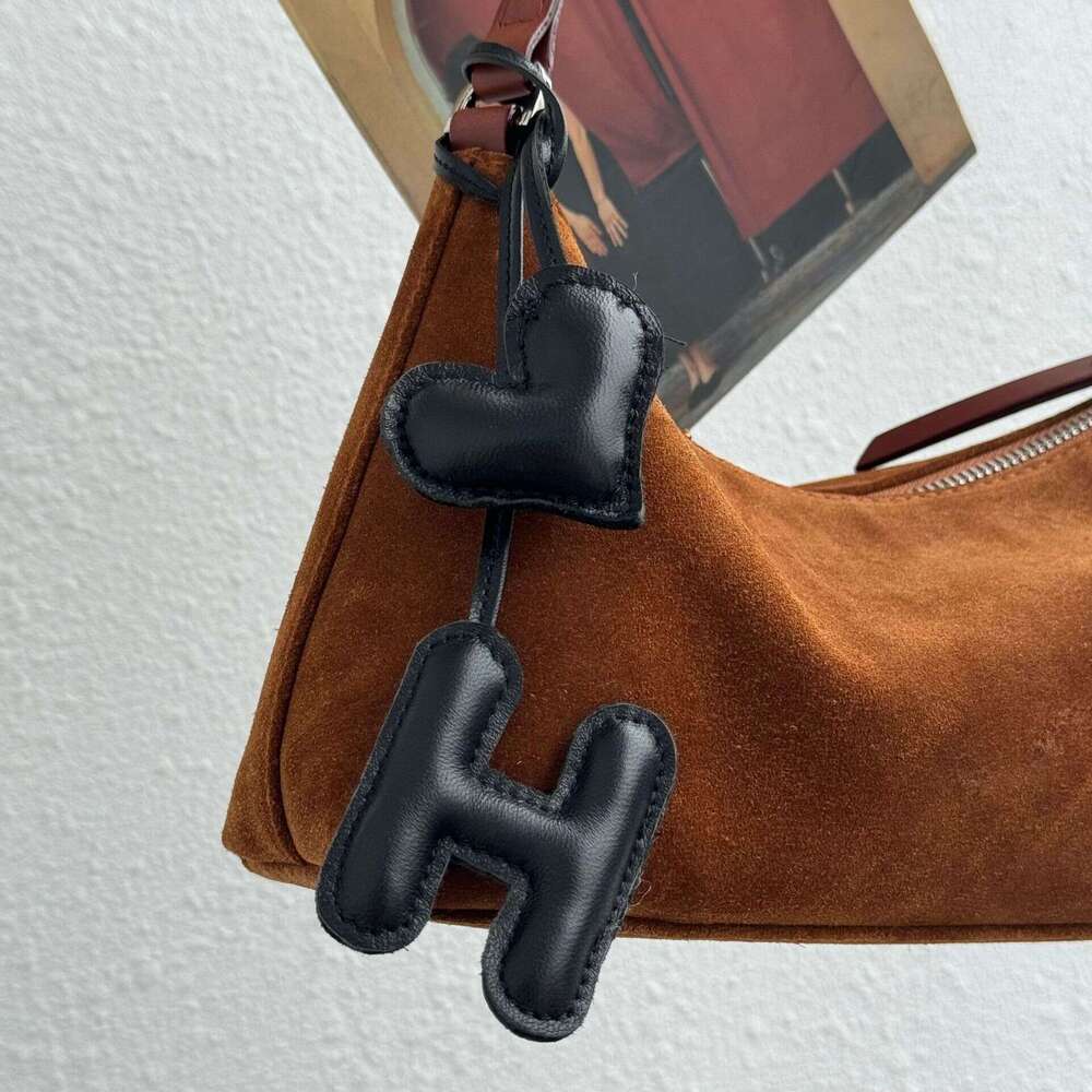 2023 New Fashion Heart Letter Sheepskin High-end Handmade Genuine Leather Women's Bag Charm Pendant