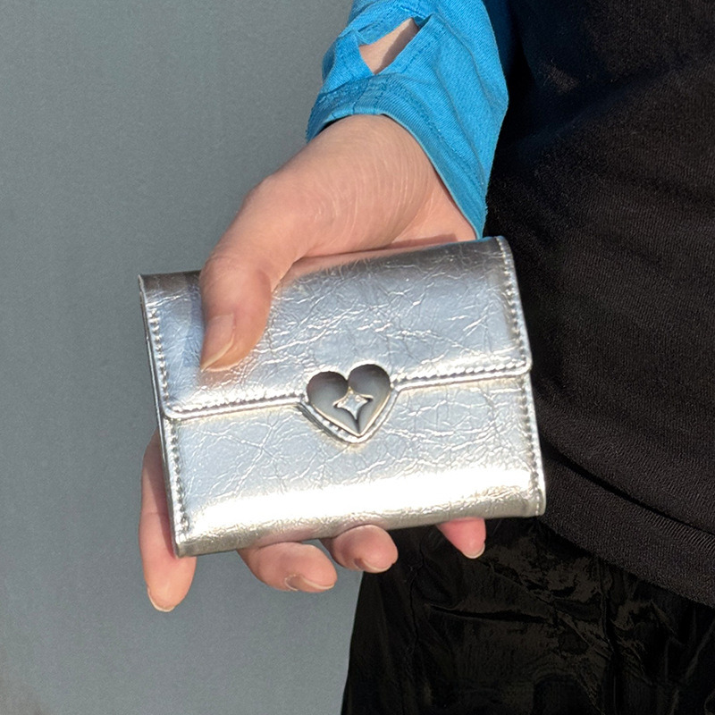 Free Shipping Designer Wallet Fennec New Heart Holder ID Bag Korean Niche Driver's License Bank Card Mini Cute Compact Wallet