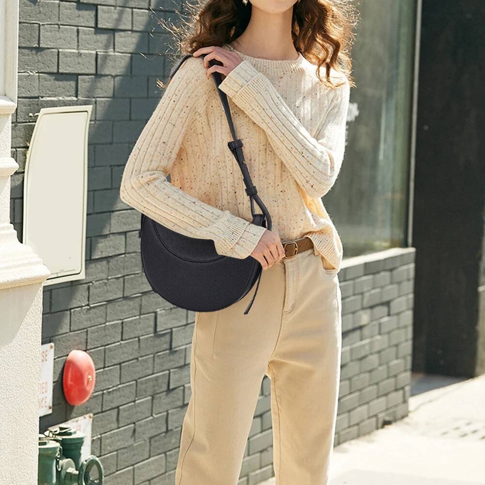 Fashion Armpit Bags for Women Solid Color Half Crescent PU Leather Purses and Handbags Designer Shoulder Small Hand Bag