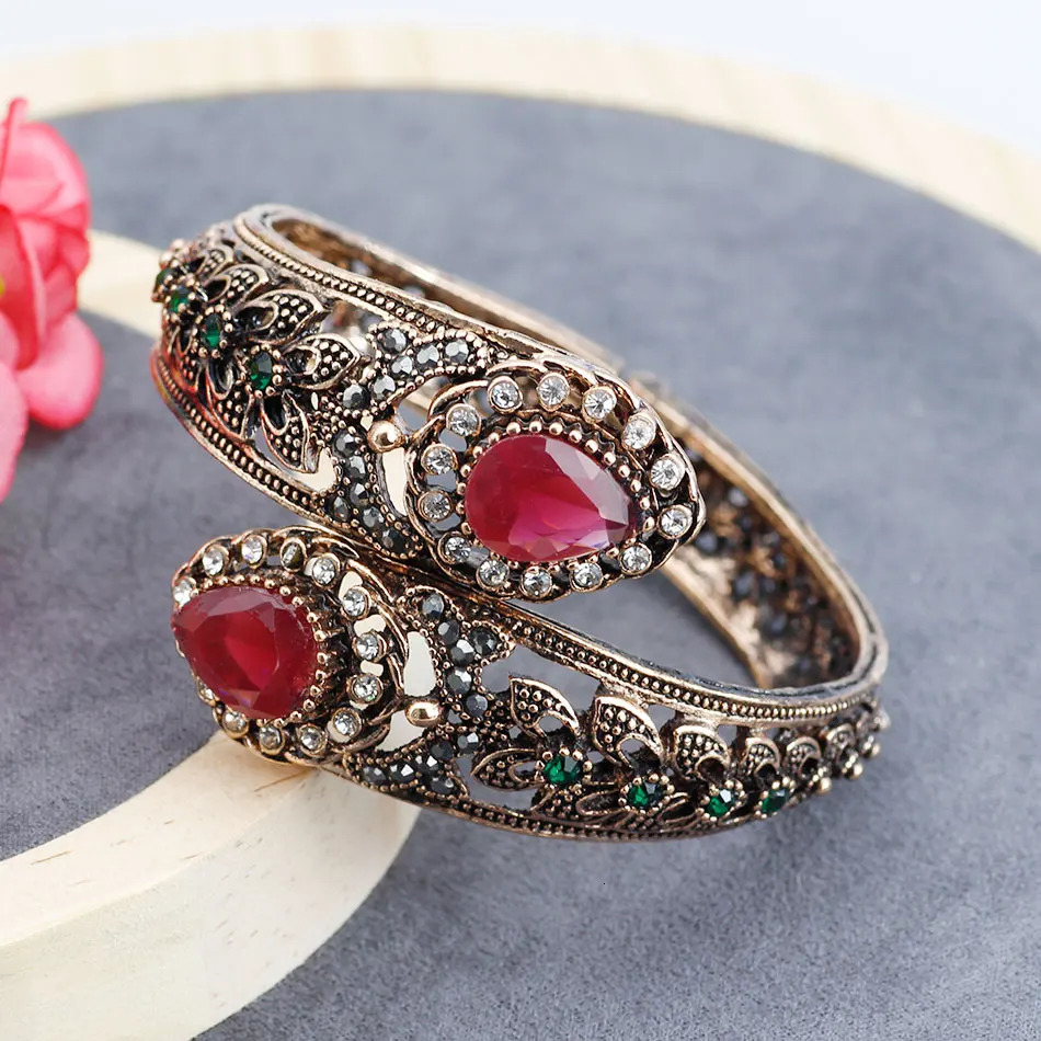 Bohemia Women Bracelet Vintage Flower Resin Bangle Antqiue Gold Color Turkey Ethnic Wedding Charm Bracelets Bronze Jewelry Gift 250517