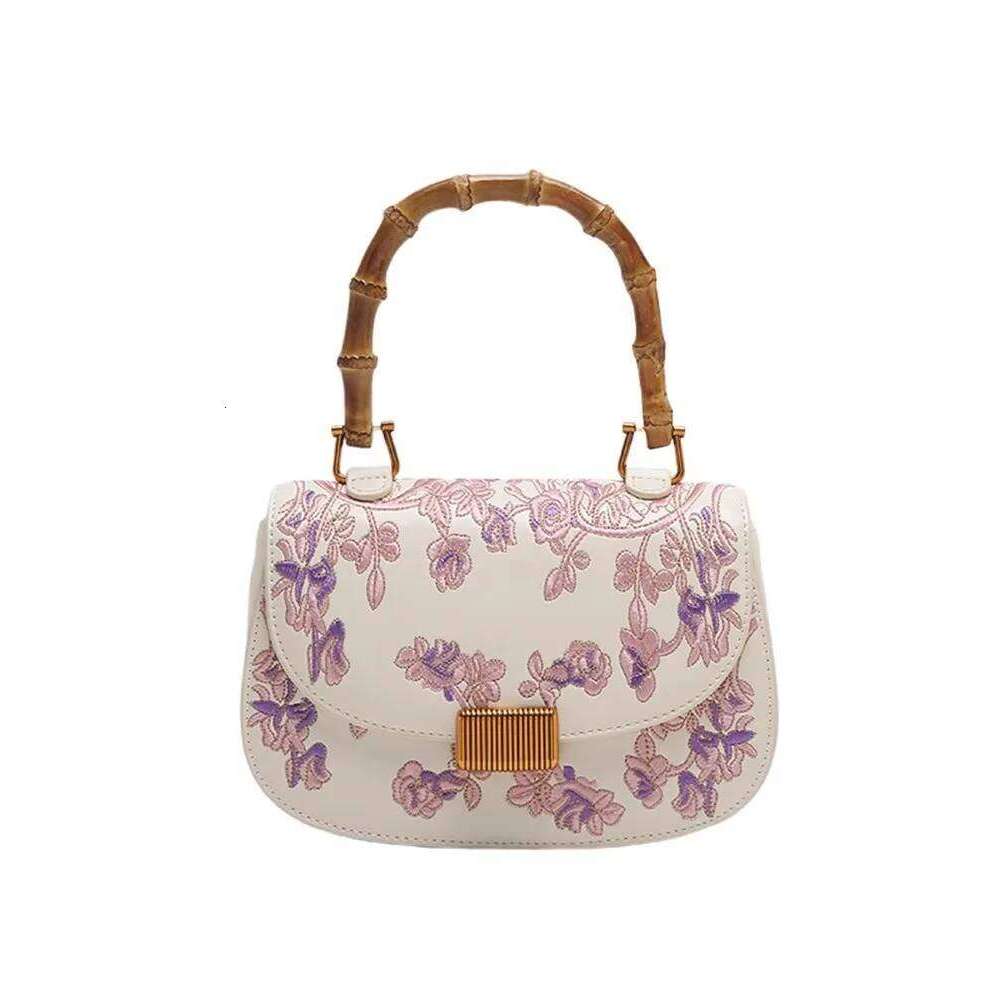 luxury bag New Fashion Chinese Style And Delicate Bamboo Handle Handbag With Beautiful Flower Embroidery Women's Crossbody Bag