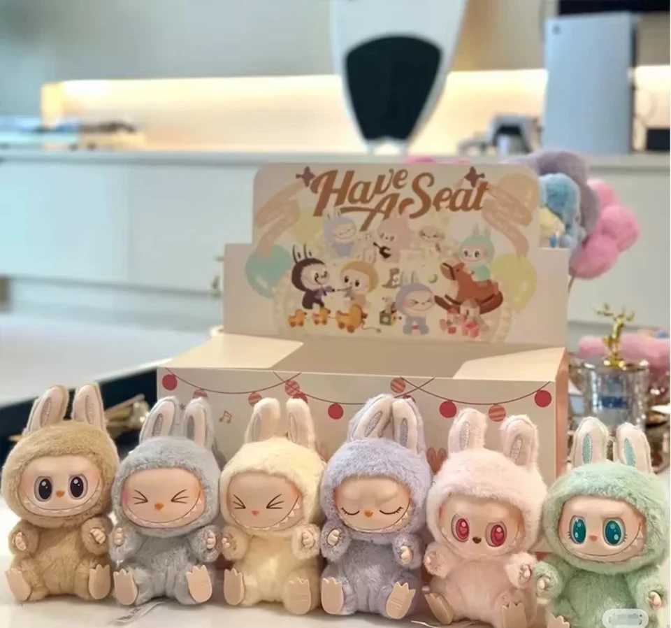 1 1 High-quality Monster Labubu Blind Box Series PVC Labubu aron Pendant Doll Labubu Surprise Box Keychain Birthday Gift X250528