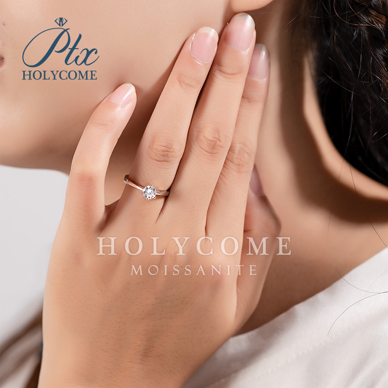 Classic Six Claw 0.5CT Moissanite Ring S925 Sterling Silver 18-karat Gold Plated D Color VVS Moissanite Diamond Ring Recommended Style for Women