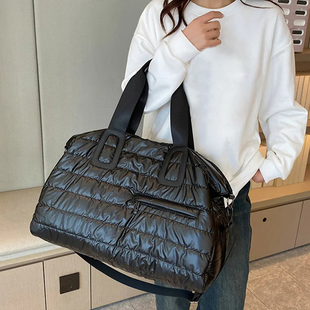 Wet Dry Separation Gym Fitness Bag Large Capacity Weekend Handbags Multifunctional Nylon Messenger Bag Waterproof for Gym Sports 250522