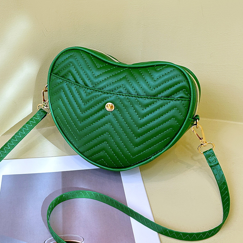Top Brand High Quality New 2024 New High-Value Women's Bag Trendy Fashion Small Crossbody Bag Versatile Niche Fashion Shoulder Bag New Free Deliv