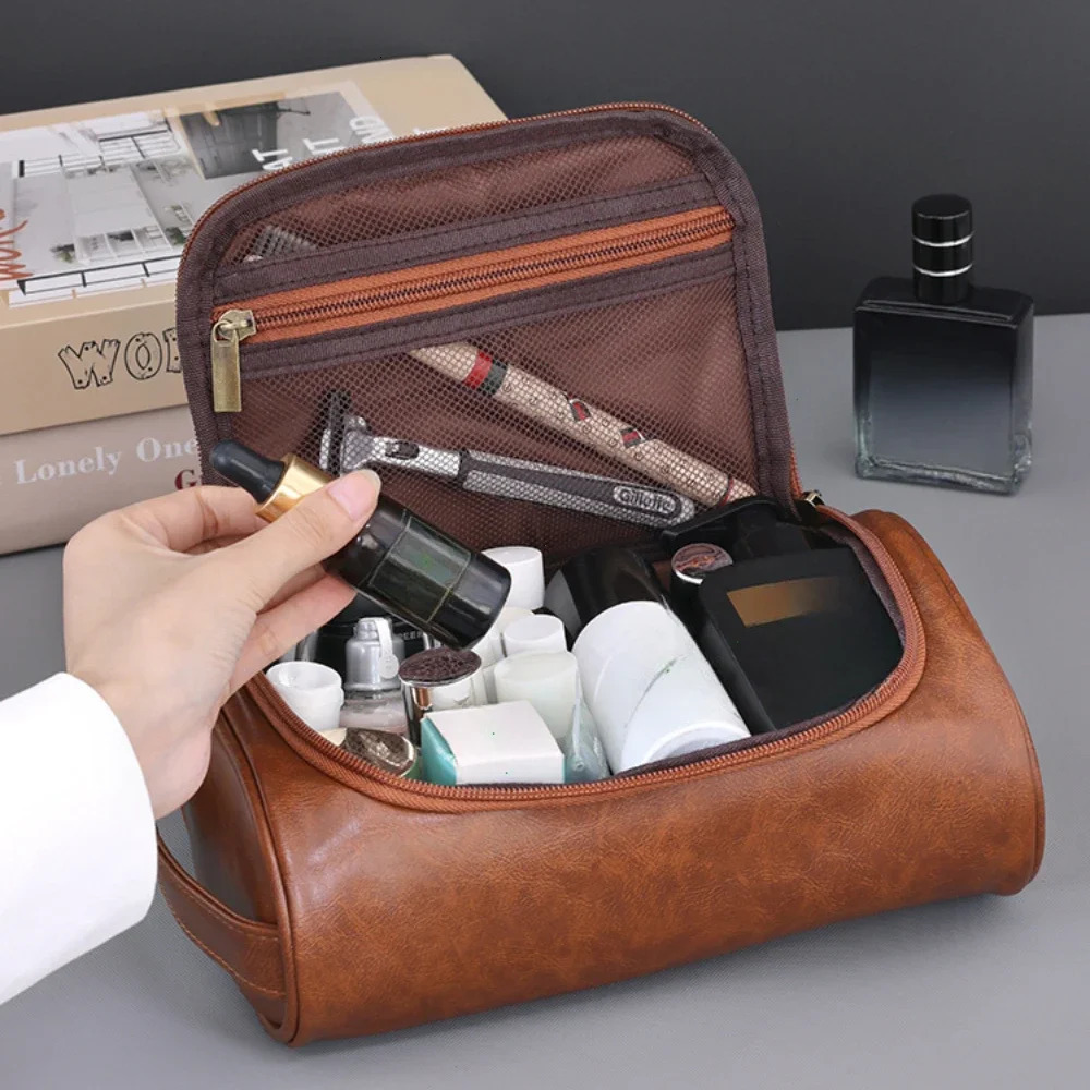 High Quality Travel Toiletry Bag for Women Men Retro PU Leather Cosmetic Bags Female Waterproof Travel Makeup Bag Toiletry Bag 250528