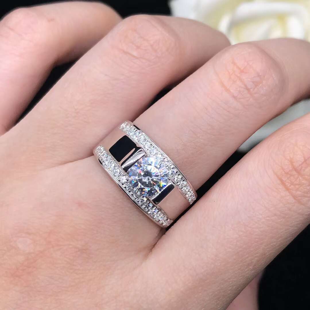 Ready to Ship 925 Sterling Silver Rhodium Plated 1ct 2ct Brilliant D VVS Moissanite Diamond Men Ring