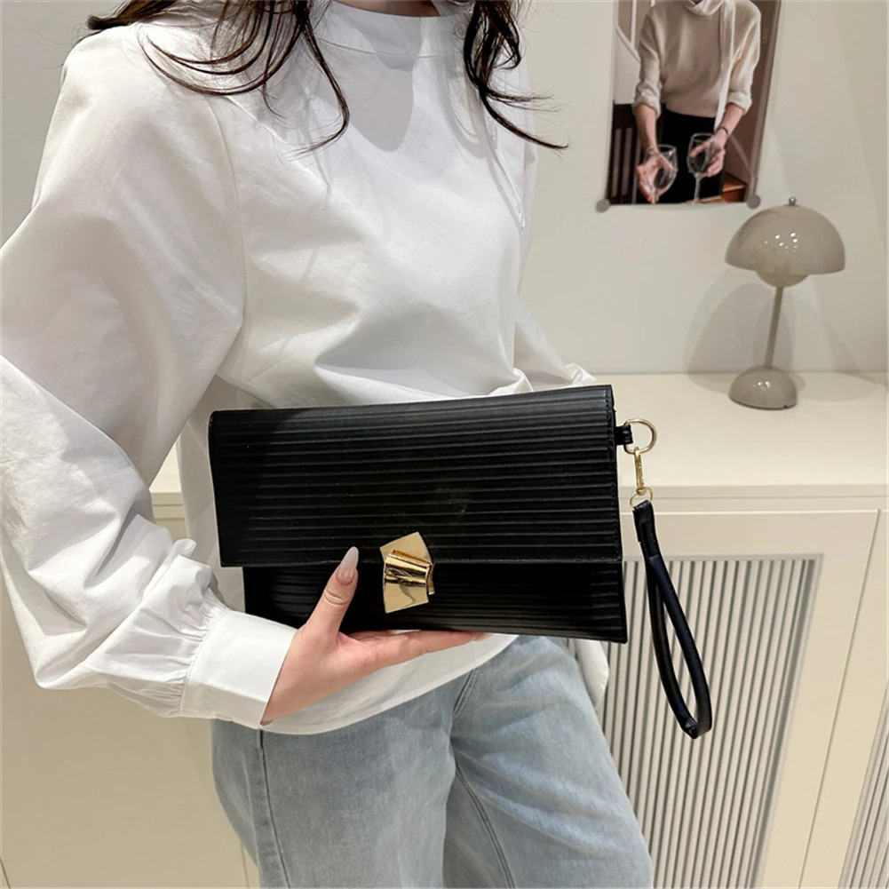 Wristlet Purse Cute Envelope Clutch Bag Summer Clutch Wallet PU Leather Makeup Pouch Fashion Phone Pocket for Women 250526