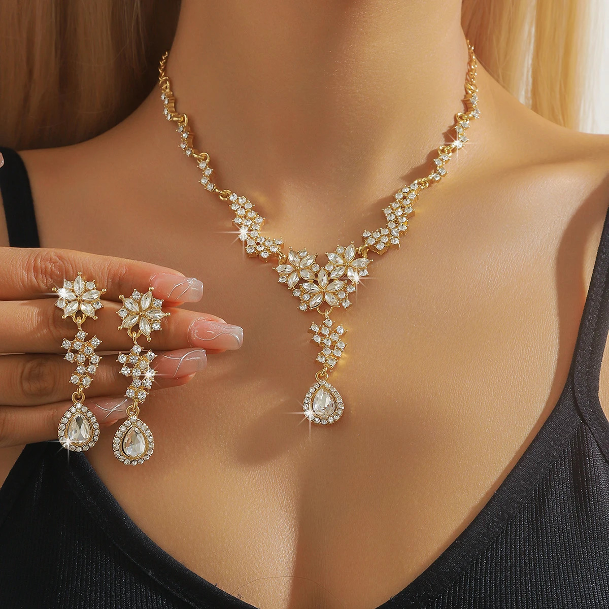3PC Womens Fashion Rhinestone Flower Water Drop Necklace Earrings Jewelry Set Suitable for Wedding Party Festival Gifts-8492 250527