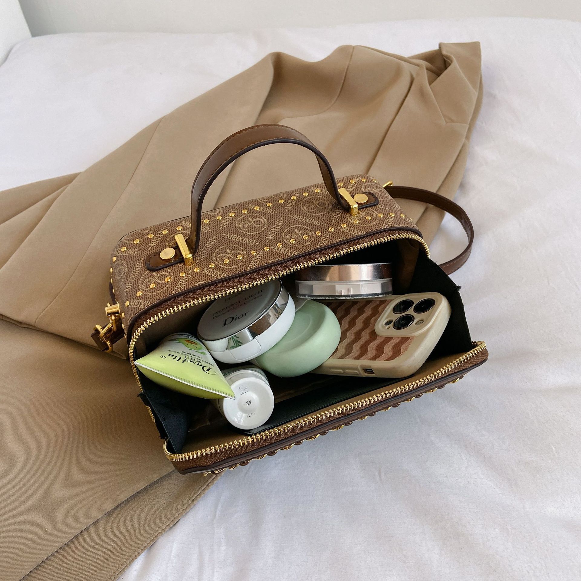 Luxury Brand Designer Bag High-End European And American Retro Badge Box Bag For Women 2025 New Trend Handmade Versatile Color-Blocking Shoulder Cross
