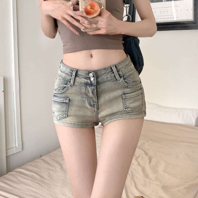 Shorts Women Denim Shorts American Style Spicy Girl Denim Ultra Shorts Women Spring Summer Slim Fit Hip Hugging Hot Light Colored Straight Leg Pants J