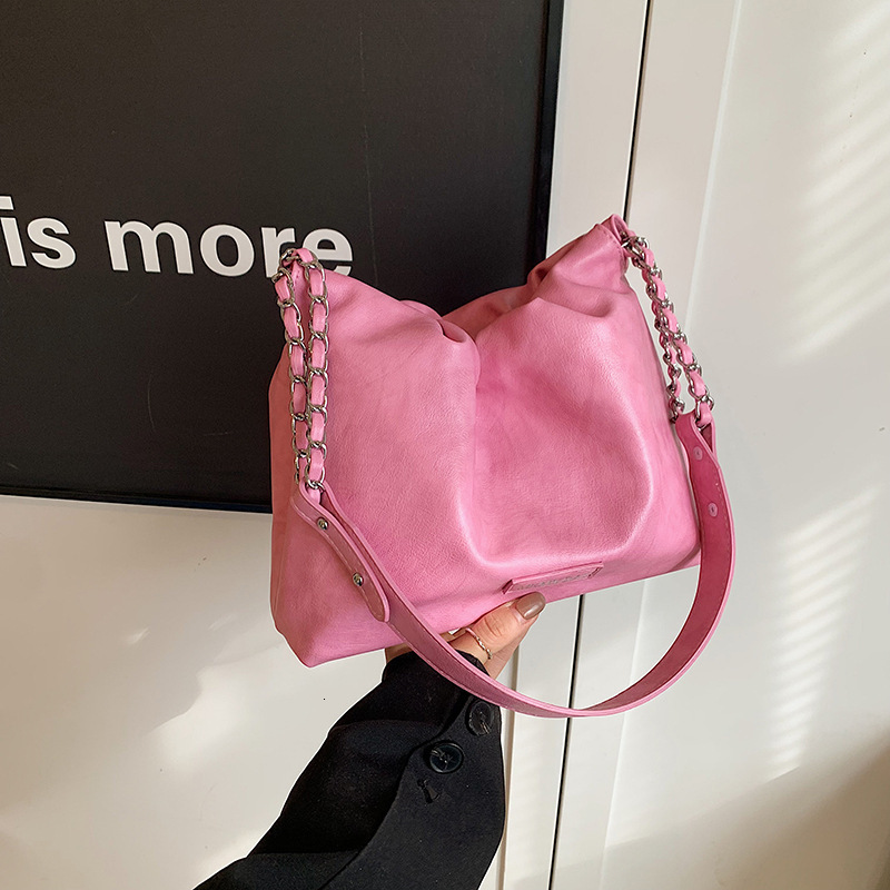 Top brand high-quality new free designer bag 2025 new fashionable multifunctional drawstring chain handbag shoulder bag fashionable new free designer 