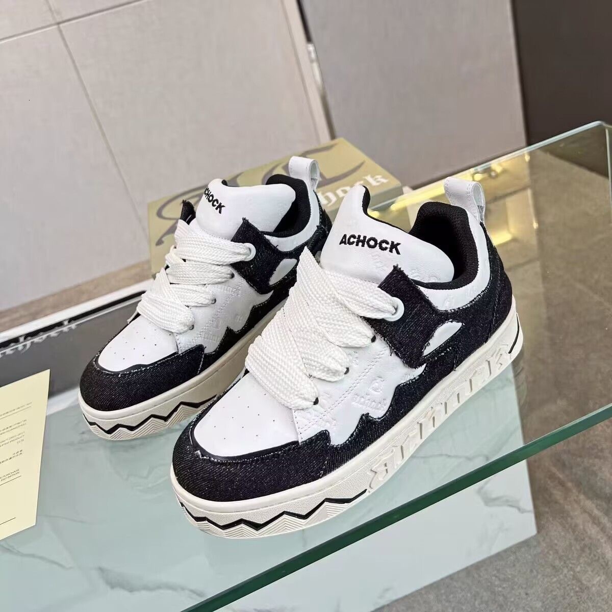 Designer casual shoes Denim Patchwork Blue Bread American Style National Trend Versatile Height Increasing Casual Shoes Thick Sole Sneakers