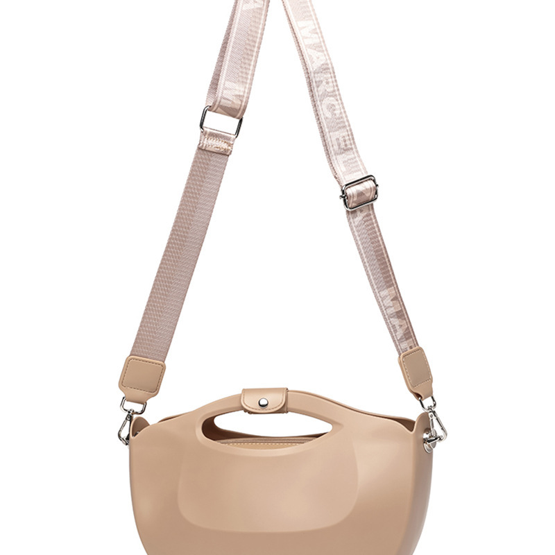 Luxury Brand Designer Bag Bohao PVC Jelly 2024 New Women's Fashion Wide Strap Cross Shoulder Handle Mother Bag 23032