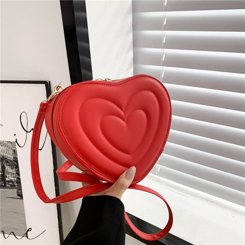 New Spring and Summer Women's Bag, New Fashion Trend Casual Single Shoulder Bag New Love Bag Love Texture Designer Simple Style Handbag Single Sh