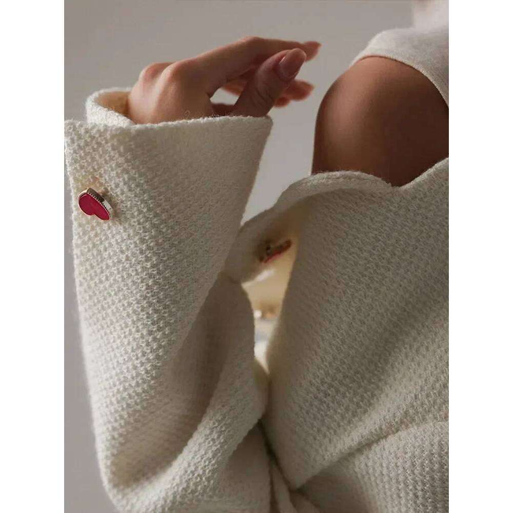 Small Fragrance Lady Elegant Solid Cute Buttons Jacket Fashion Irregular Collar Long Sleeve Coat Woman Fall Causal Commuter Wear