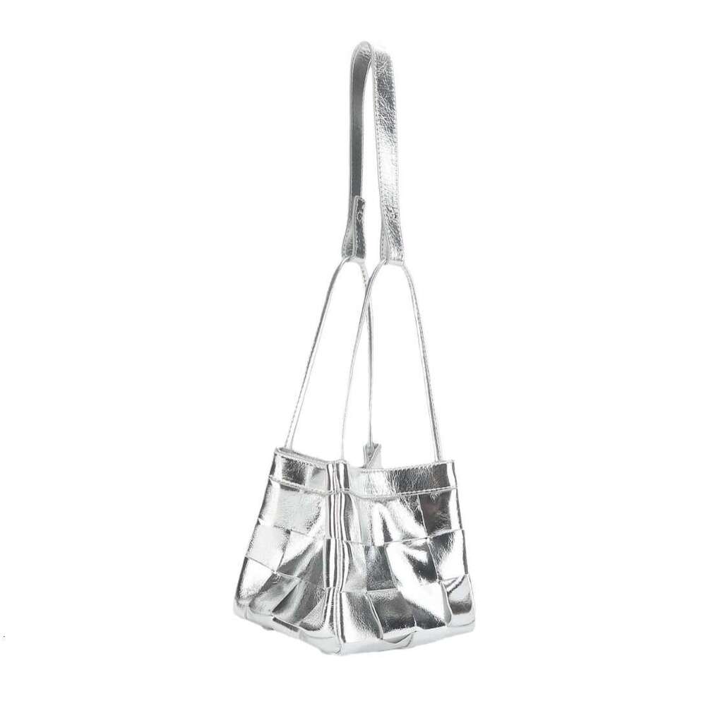 New Woven Versatile Genuine Leather Shoulder High-end Underarm Bucket Fashionable Tote Women's Bag