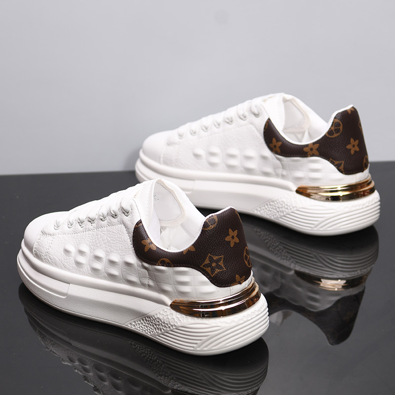 Hot Selling New Spring Summer Design Women Men Breathable Versatile Trendy board Shoes Thick Sole For Height Boost Unisex Casual Shoes Sizes 35-44