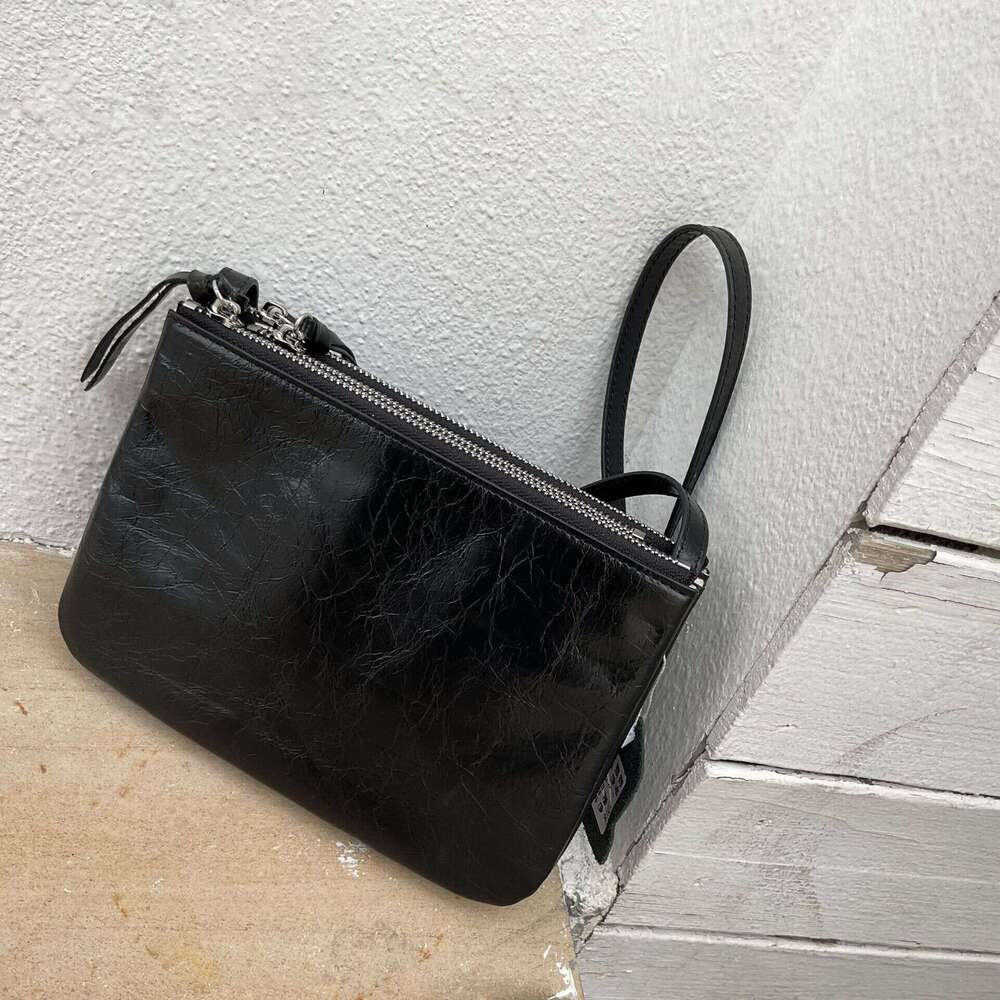 2023 New Multi-layer Personality Crossbody Simple Single Shoulder Niche Design Genuine Leather Women's Bag