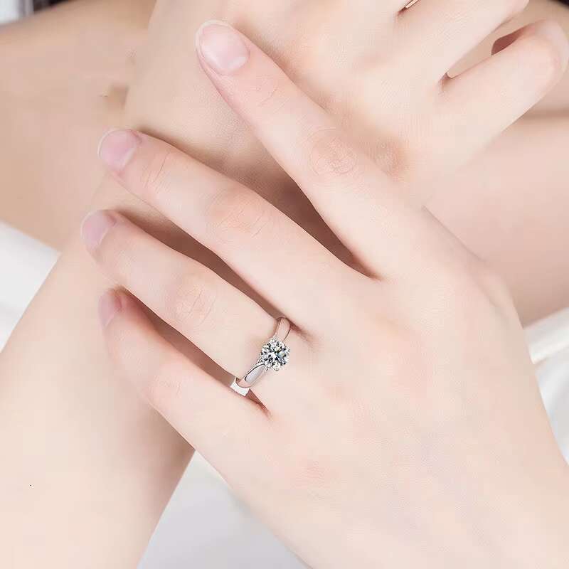 Jewelry 925 Silver Moissanite Engagement Rings for Women Young Ladies Smooth 925 Sterling Silver Ring