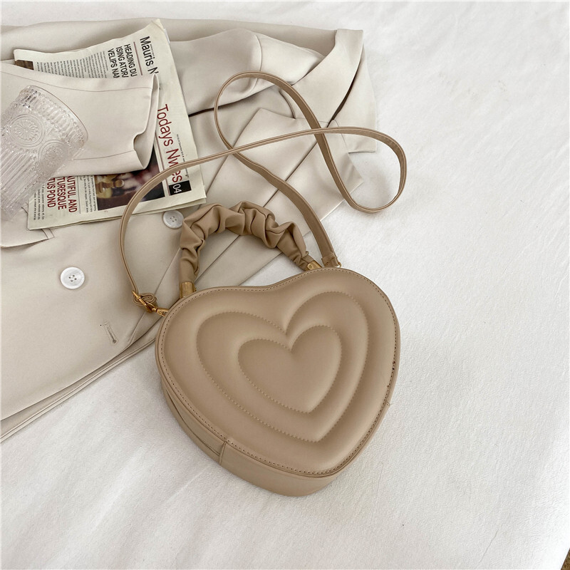 New Spring and Summer Women's Bag, New Fashion Trend Casual Single Shoulder Bag New Love Bag Love Texture Designer Simple Style Handbag Single Sh