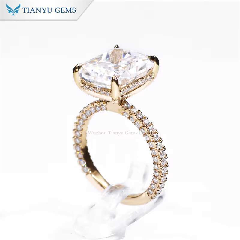 Tianyu Gems 5ct Radiant Crushed Ice Cut Moissanite Engagement Rings New Design 9*11mm Solid Yellow Gold 10k 14k 18k Wedding Gift