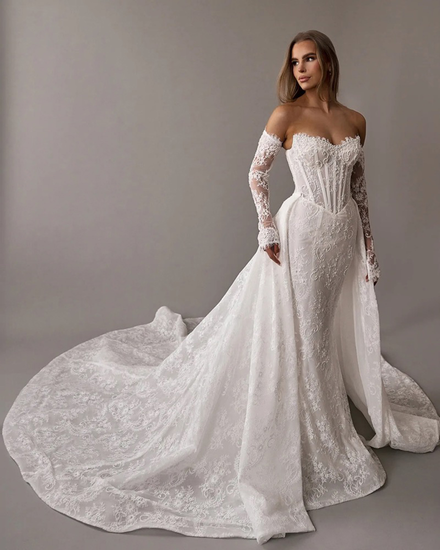 Mermaid Gorgeous Lace Dress With Overskirt Sweetheart Long Sleeves Wedding Gown Bone Bodice Button Back Robe De Mariee